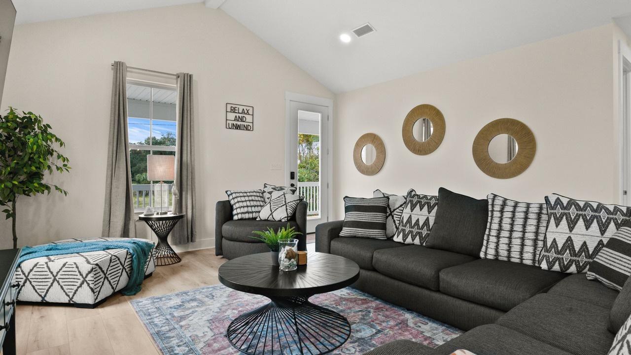 Photo of Livingroom in Gulfport