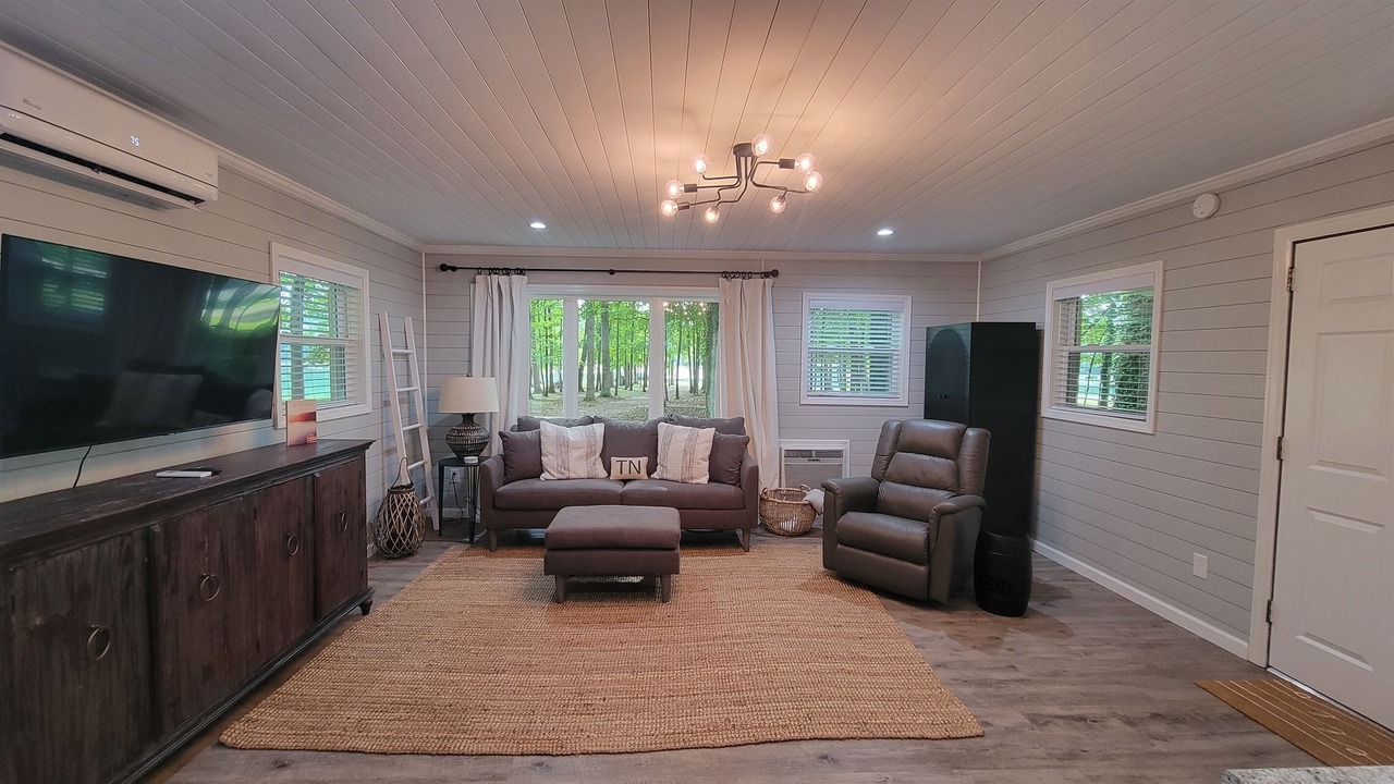 Photo of Livingroom in Dandridge