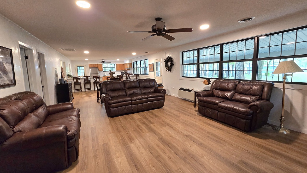 Photo of Livingroom in Dandridge