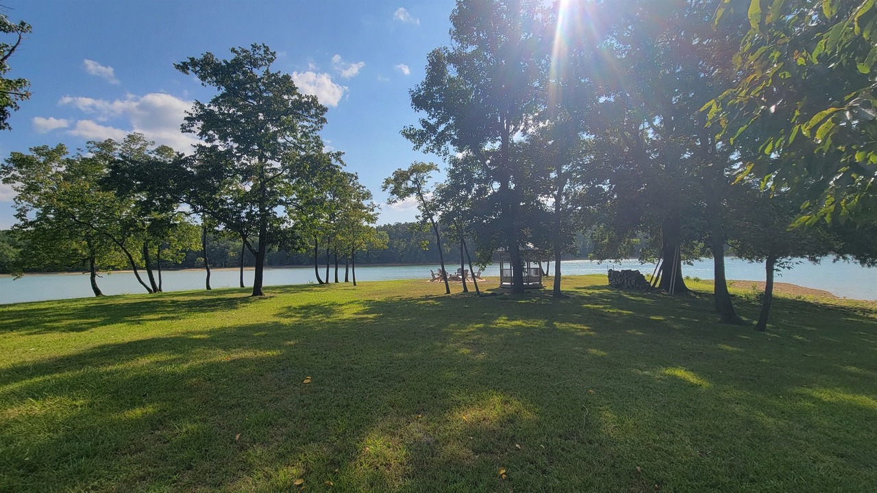 Photo of Outdoor in Dandridge
