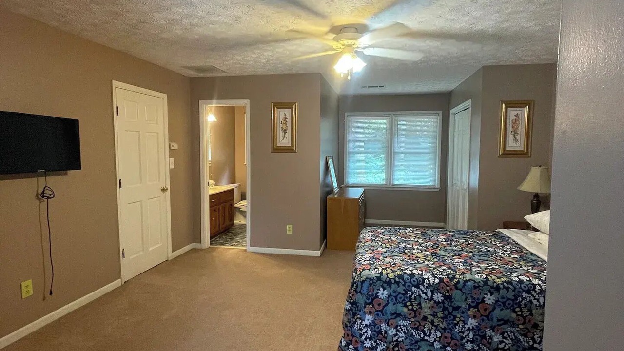 Photo of Bedroom in Tyrone