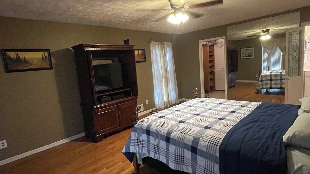 Photo of Bedroom in Tyrone