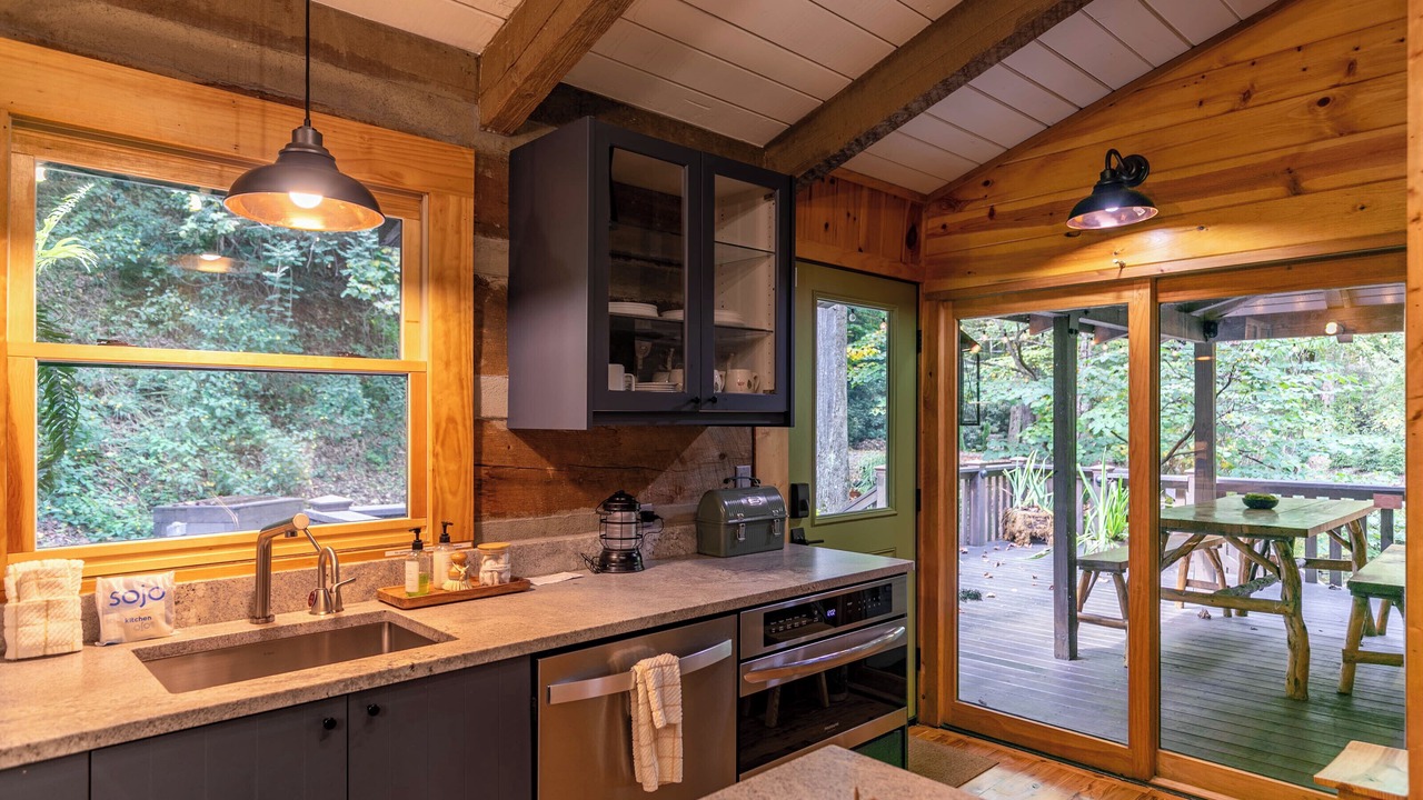 Photo of Kitchen in Apple Ridge