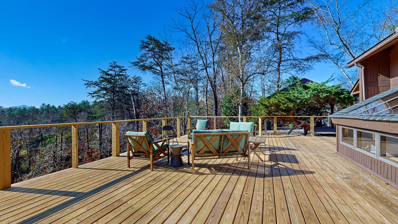 Photo of Patio Balcony in Alexander