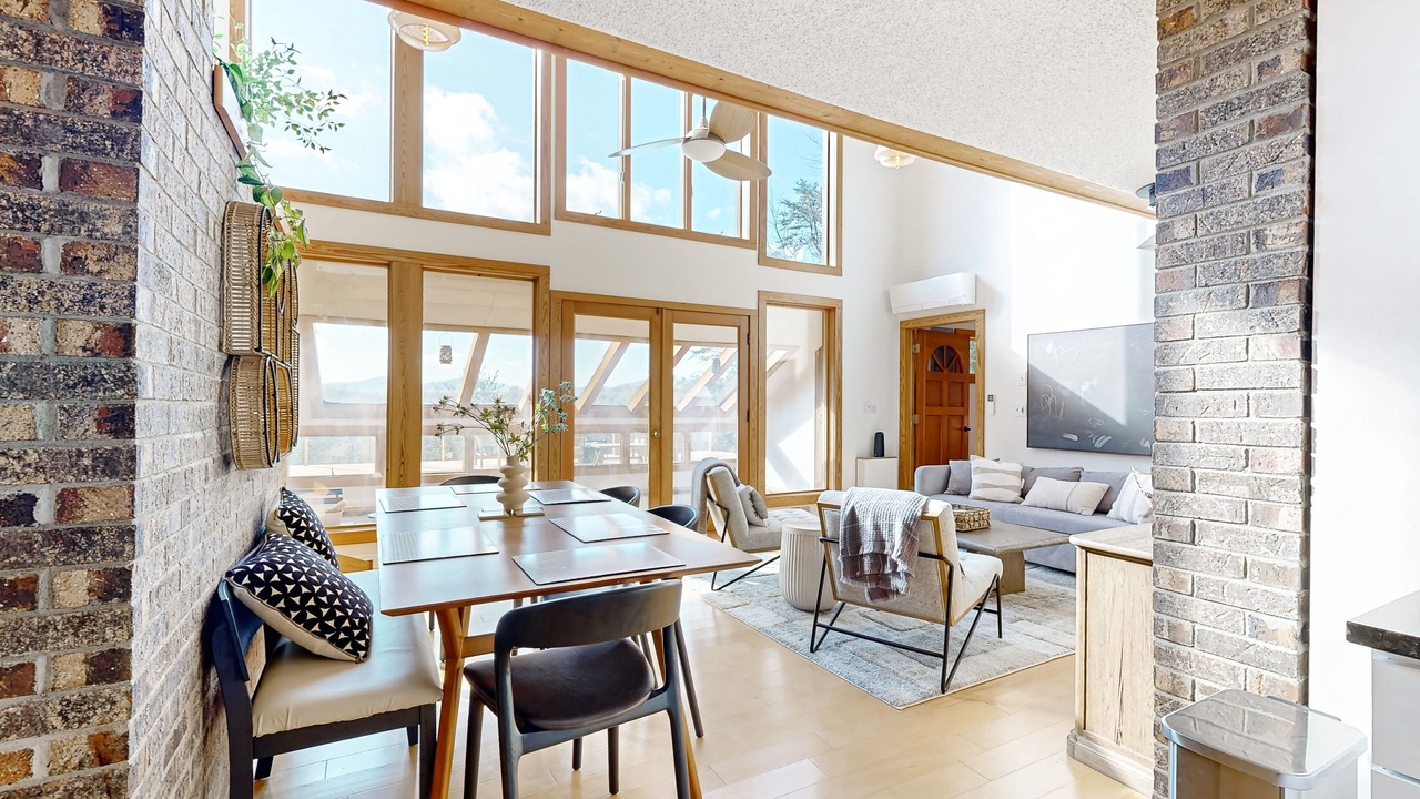 Photo of Livingroom in Alexander