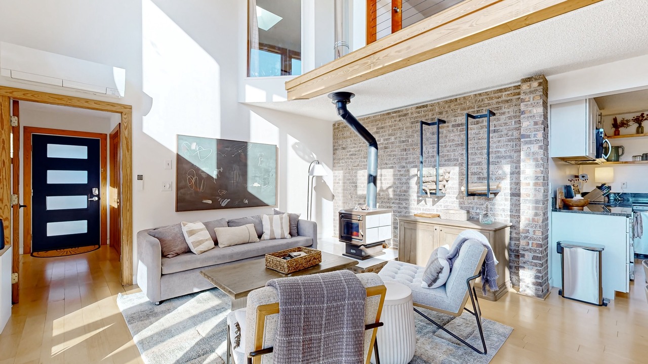 Photo of Livingroom in Alexander
