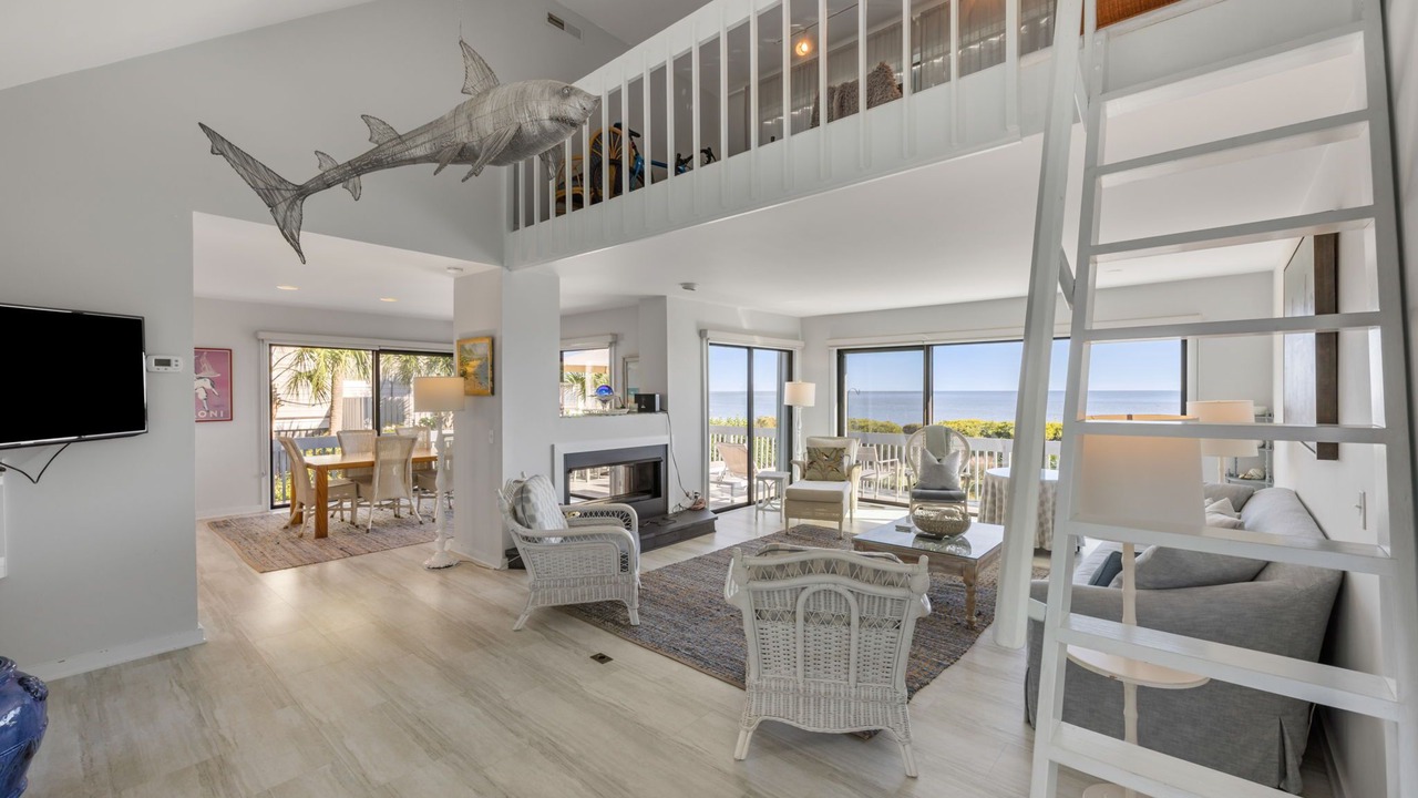 Photo of Livingroom in Seabrook Island