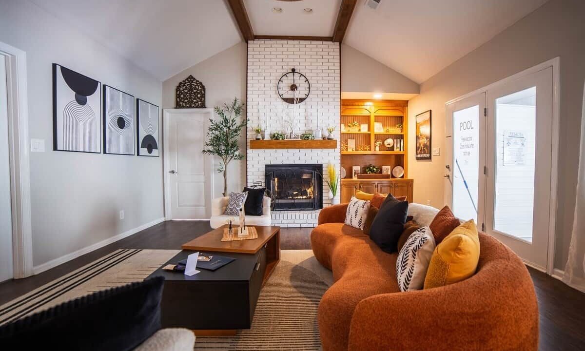 Photo of Livingroom in Warner Robins