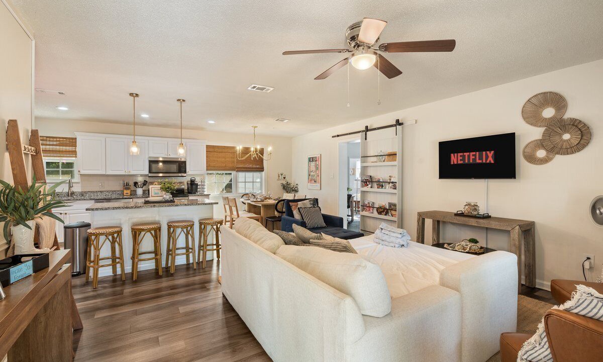 Photo of Livingroom in Savannah