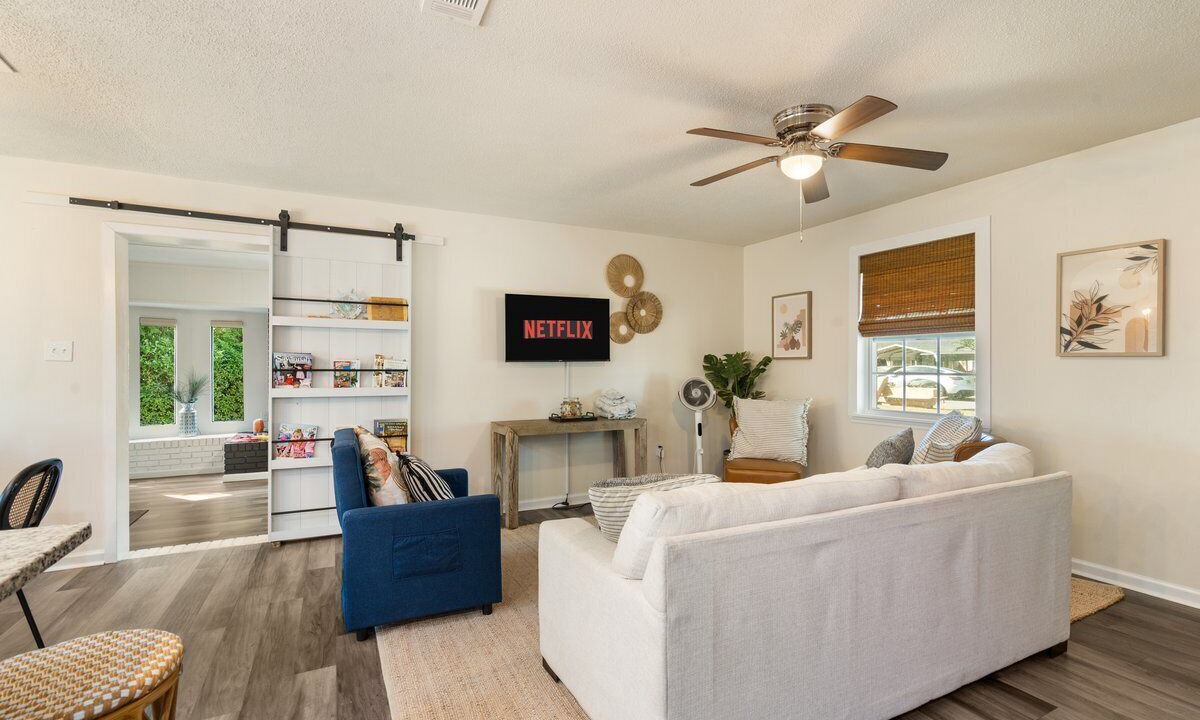 Photo of Livingroom in Savannah