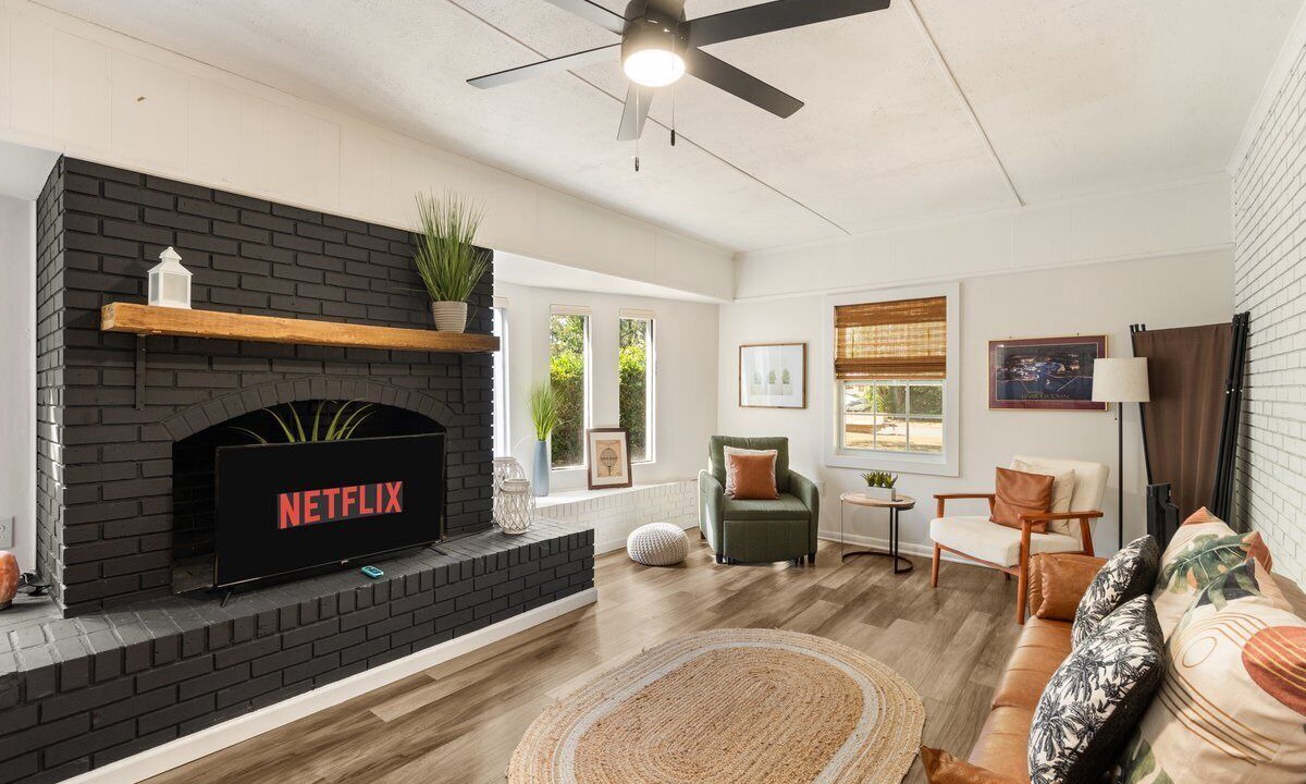 Photo of Livingroom in Savannah