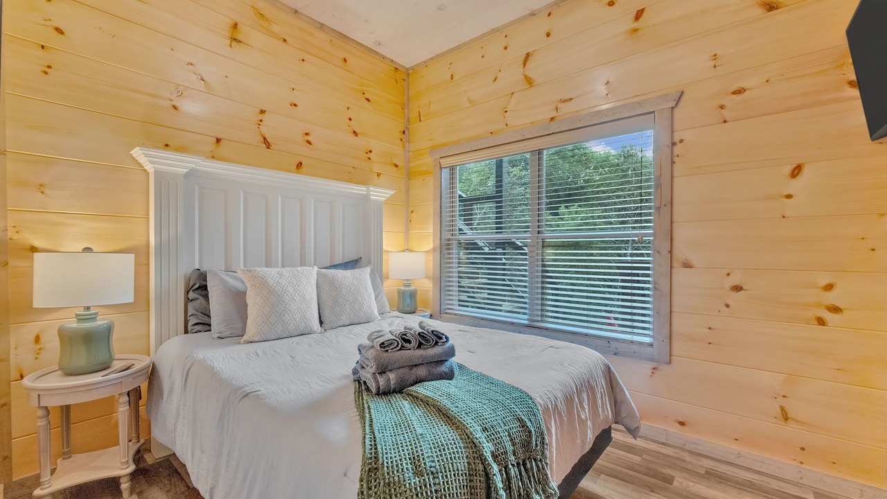 Photo of Bedroom in Sevierville