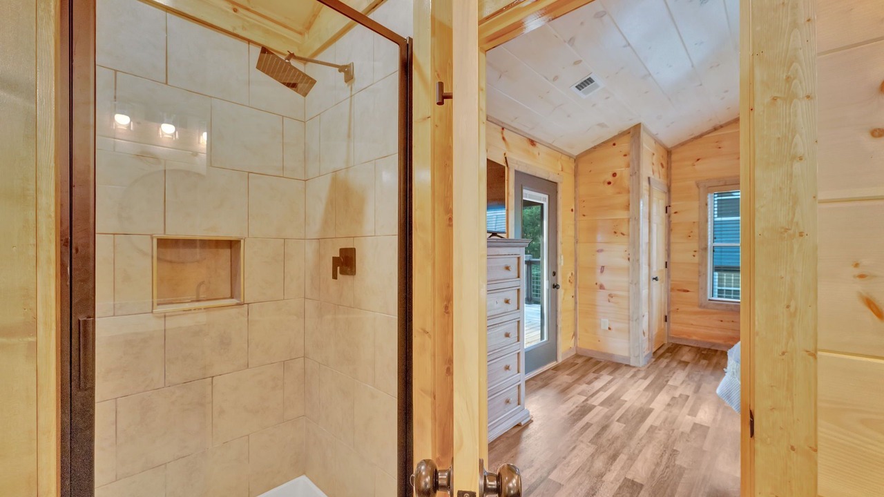 Photo of Bathroom in Sevierville