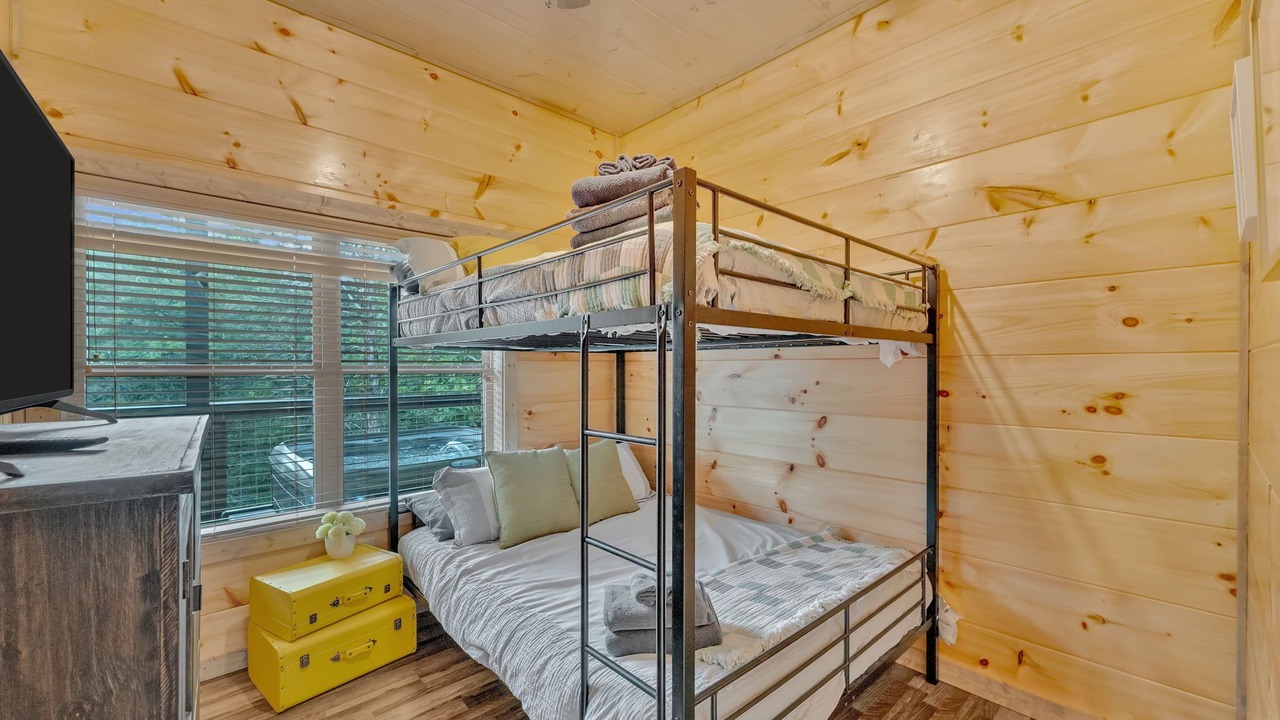 Photo of Bedroom in Sevierville