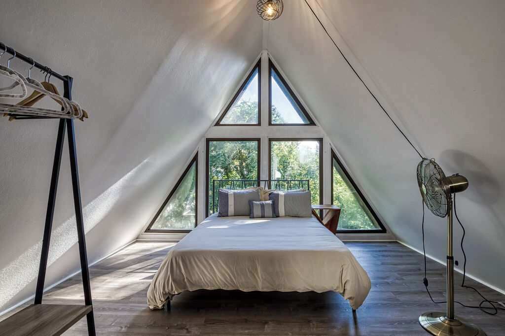 Photo of Bedroom in Kodak