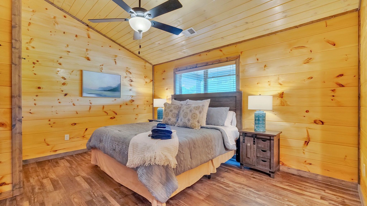 Photo of Bedroom in Sevierville