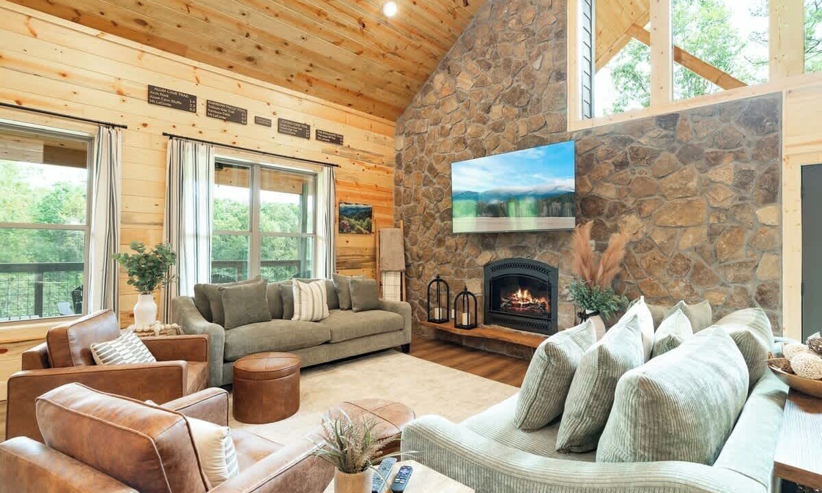 Photo of Livingroom in Gatlinburg