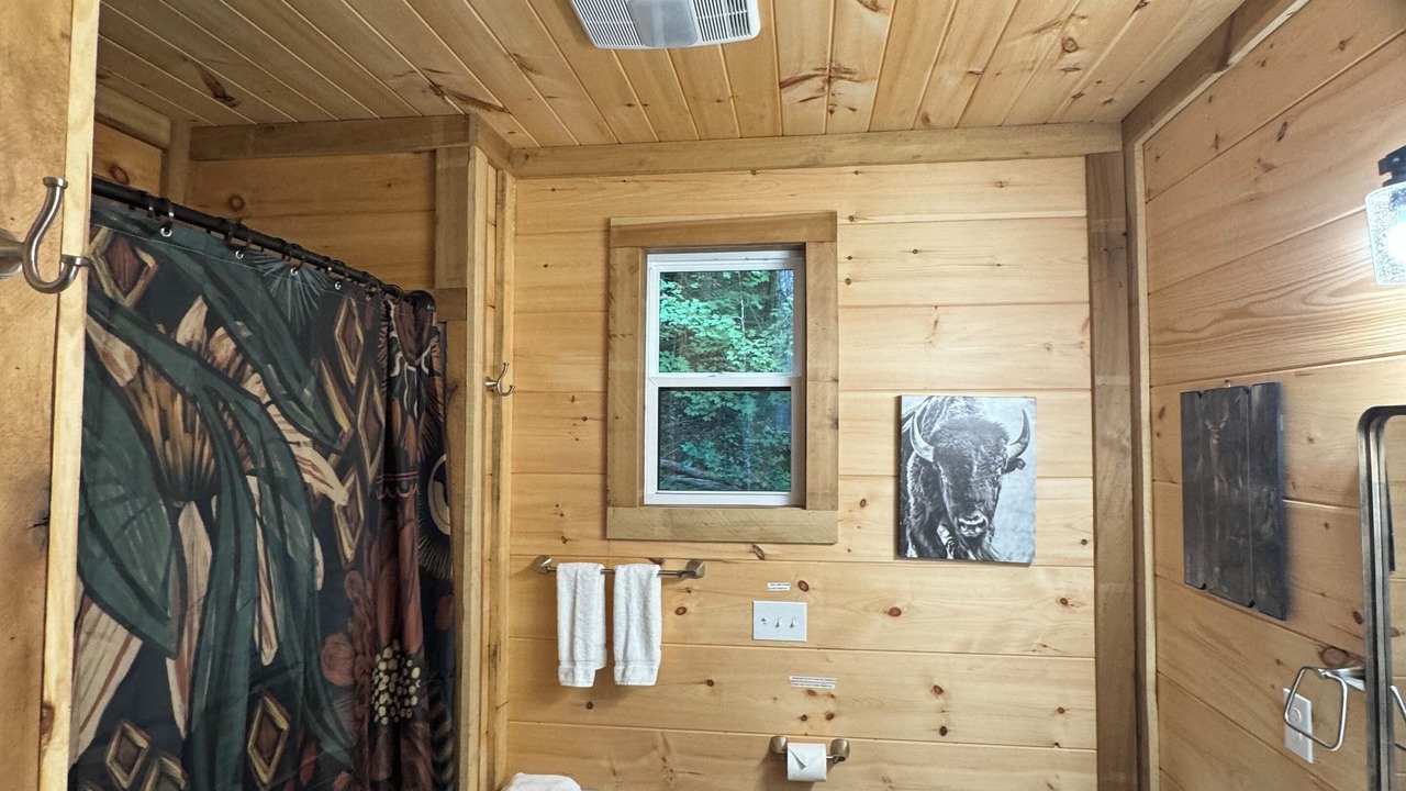 Photo of Bathroom in Dandridge