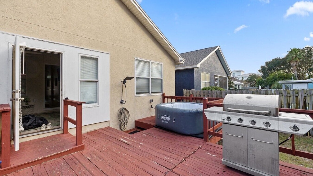 Photo of Patio Balcony in Sunnyside