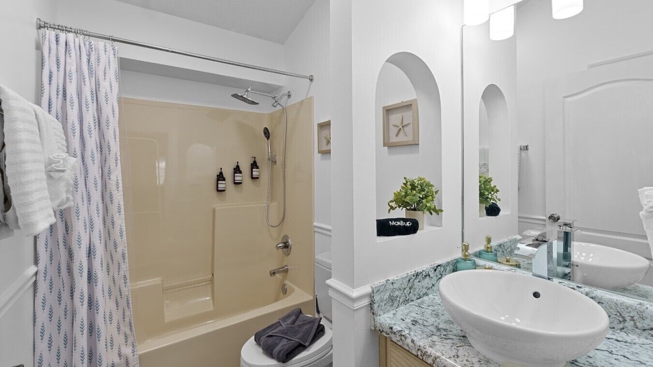 Photo of Bathroom in Sunnyside