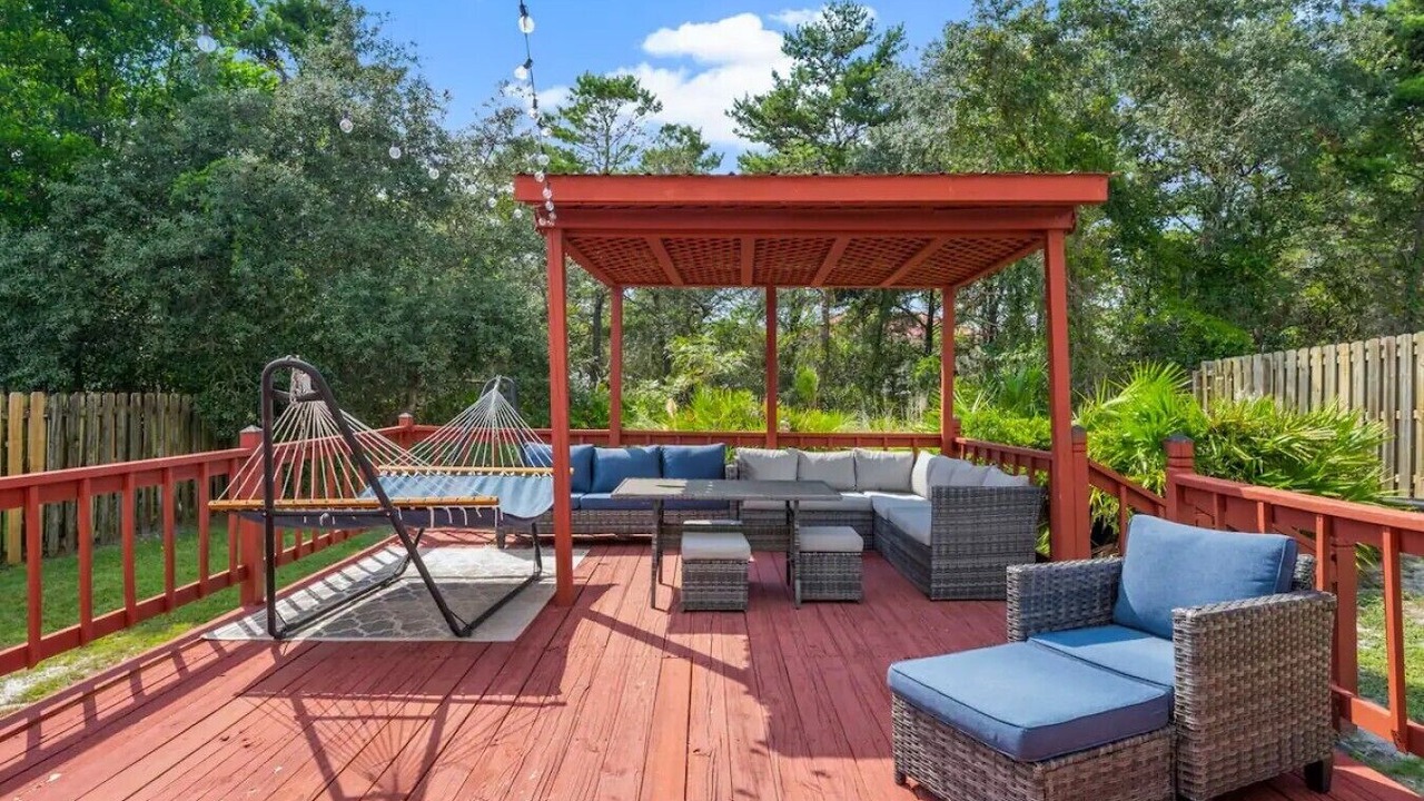 Photo of Outdoor in Sunnyside