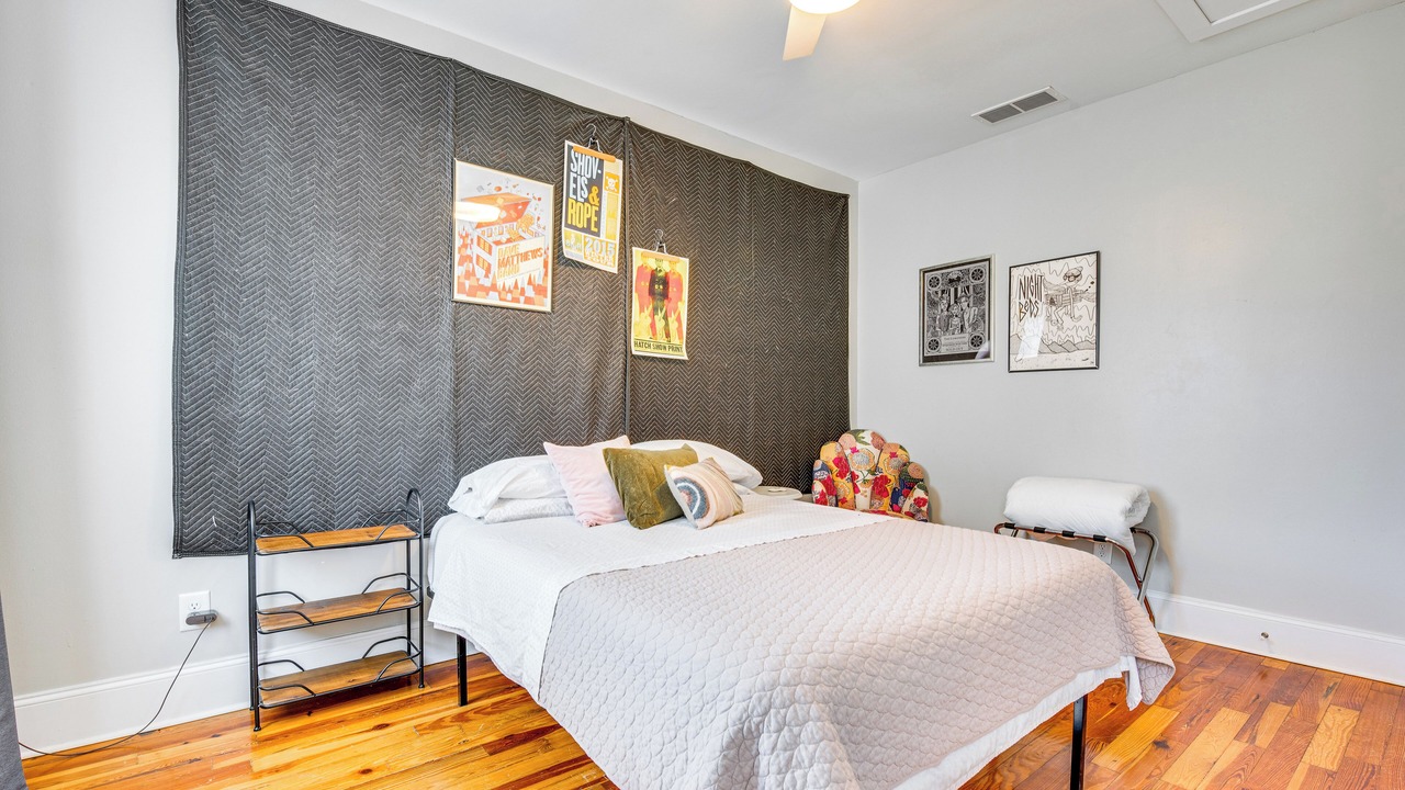 Photo of Bedroom in Porterdale