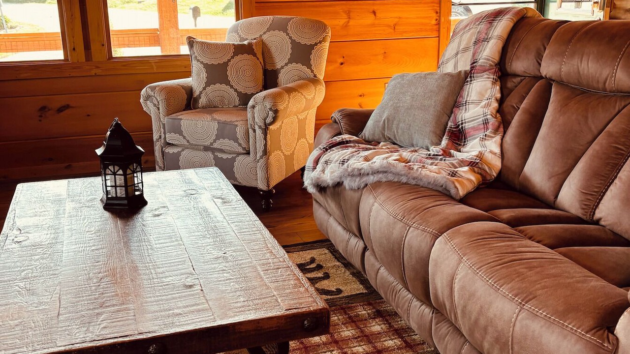 Photo of Livingroom in Maggie Valley