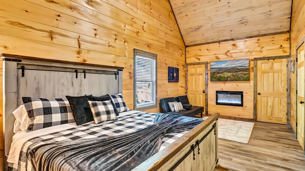 Photo of Bedroom in Sevierville