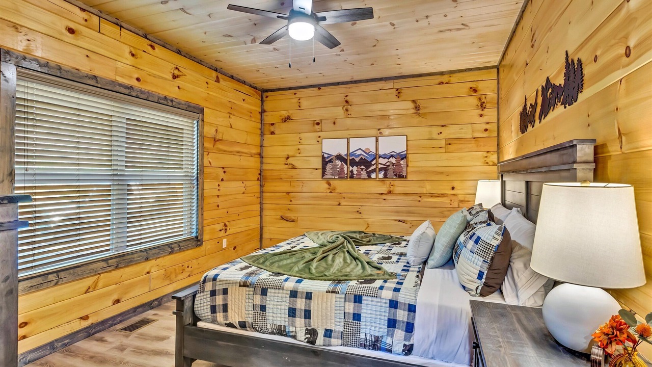 Photo of Bedroom in Sevierville
