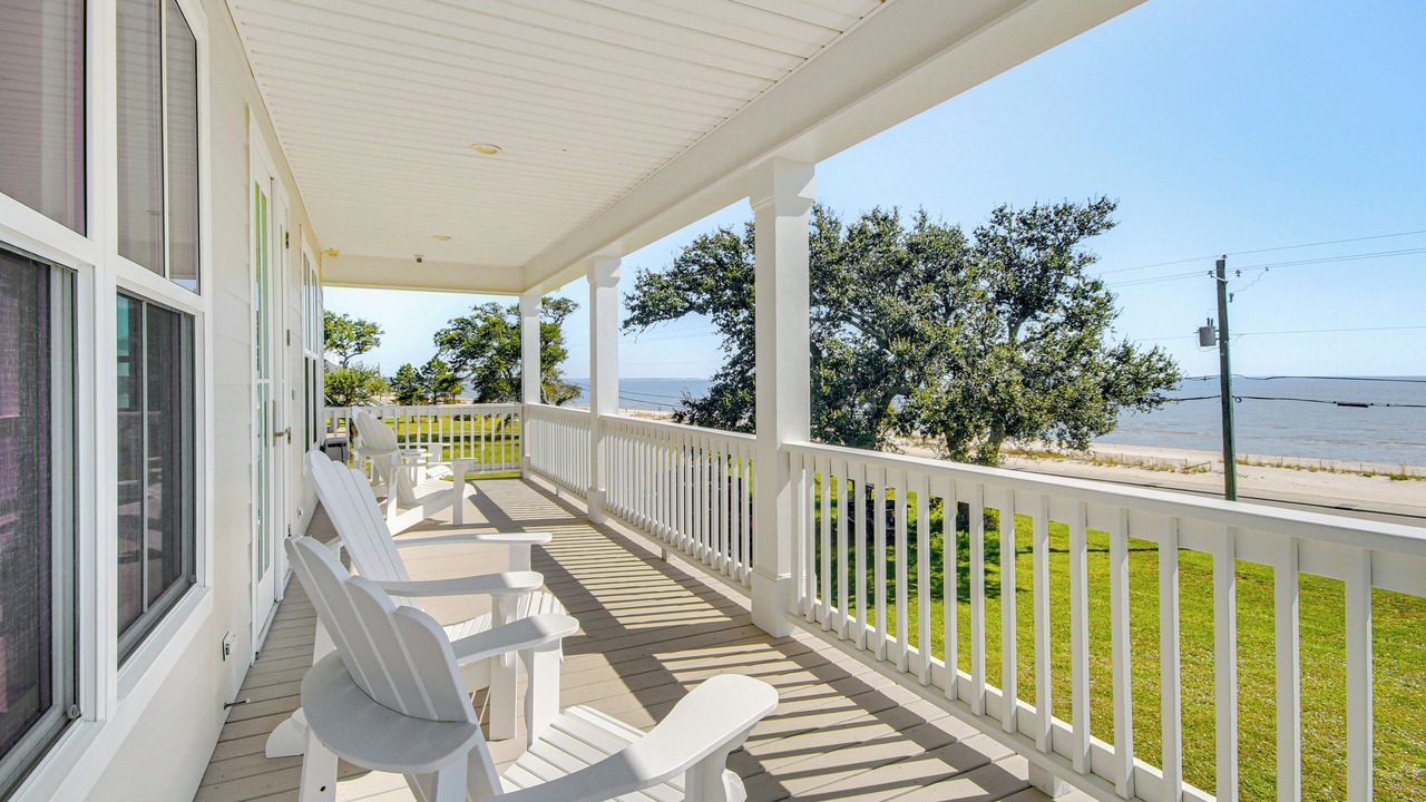 Photo of Patio Balcony in Waveland