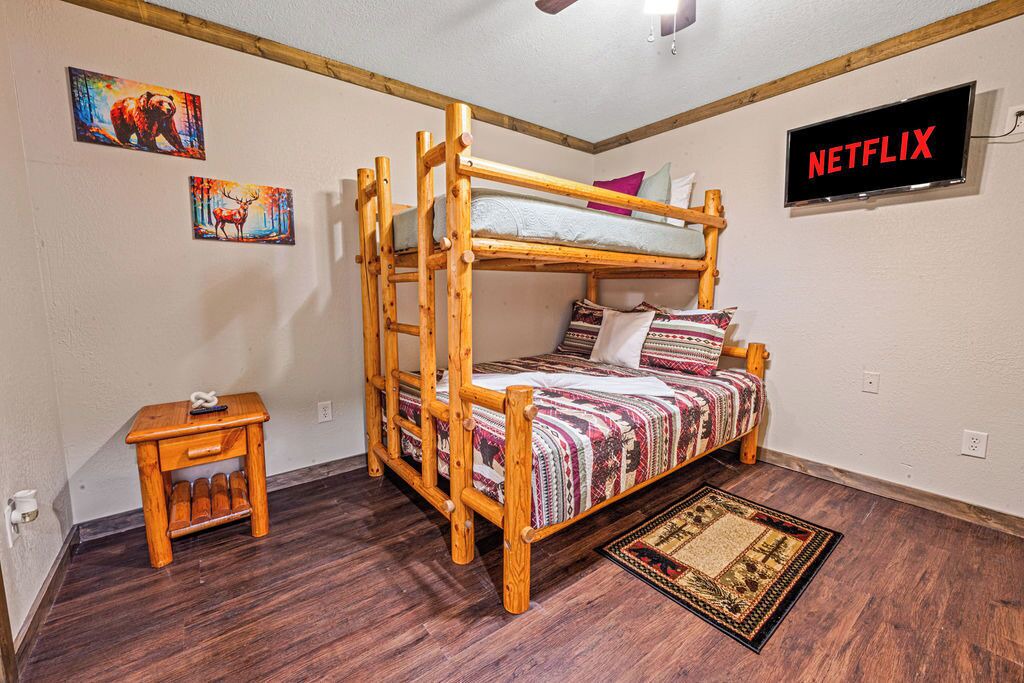 Photo of Bedroom in Rocky Grove