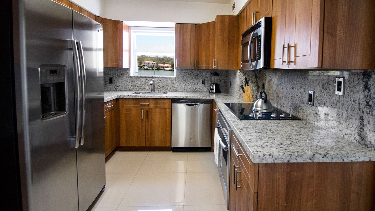 Photo of Kitchen in Mid Beach
