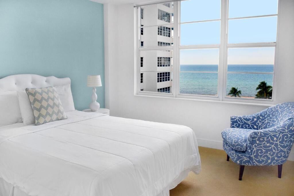 Photo of Others in Mid Beach