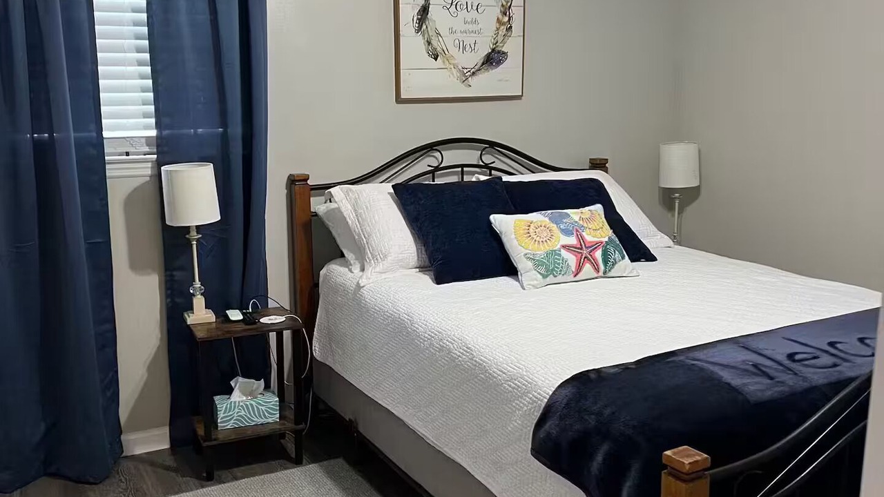 Photo of Bedroom in Brunswick