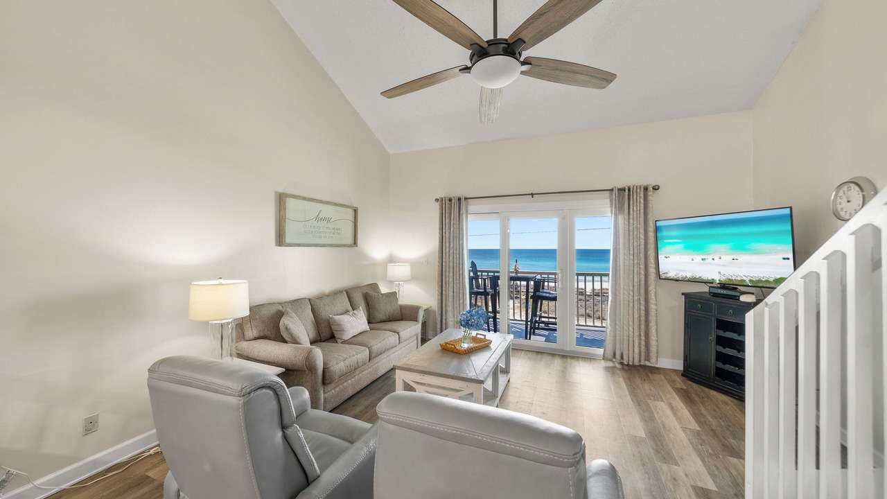 Photo of Livingroom in Laguna Beach