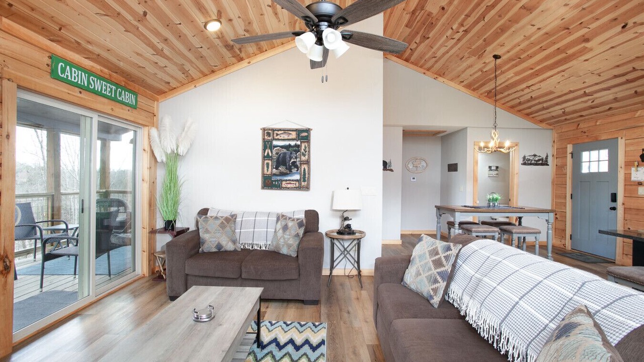 Photo of Livingroom in Sevierville