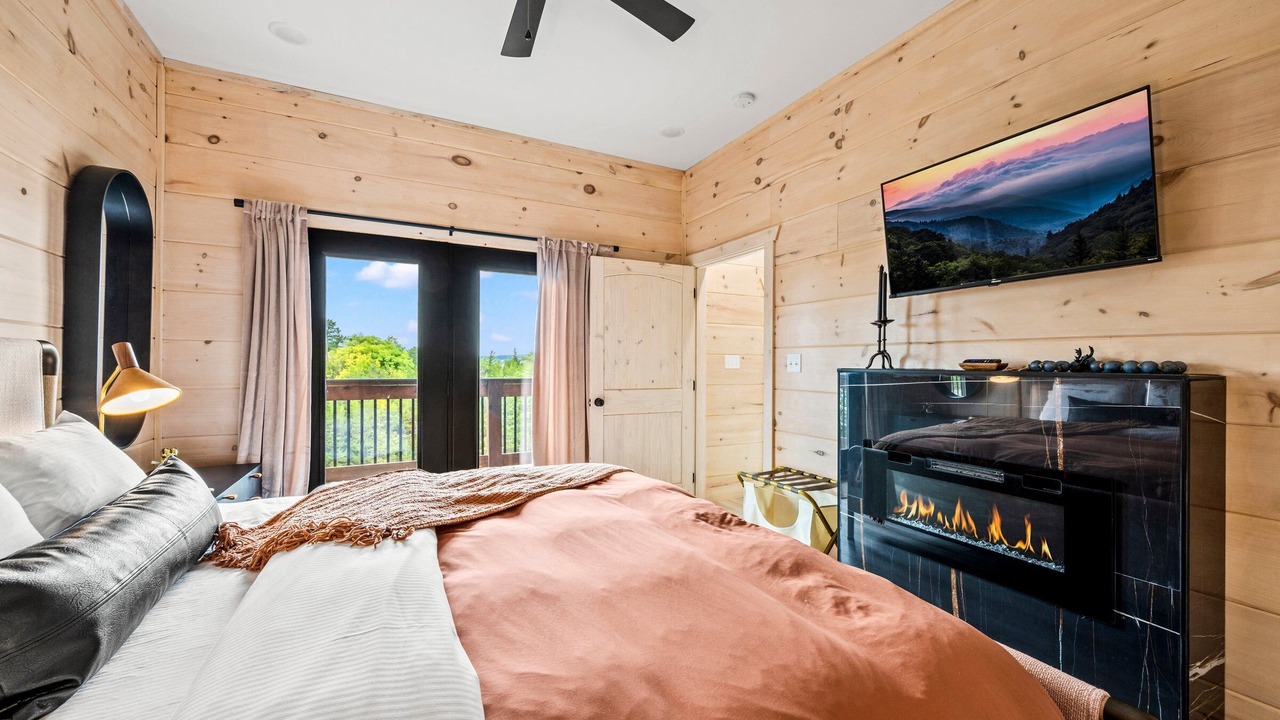 Photo of Bedroom in Sevierville