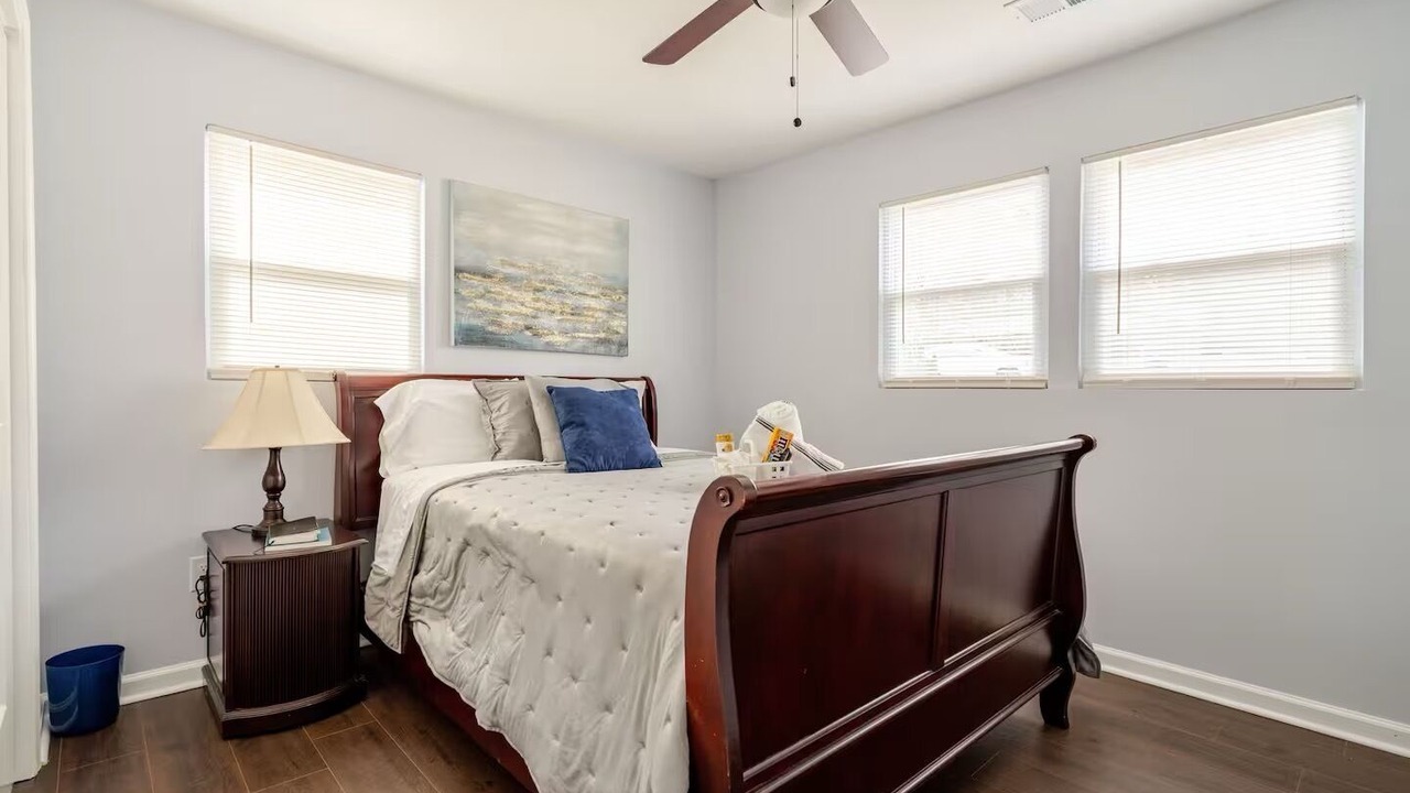 Photo of Bedroom in Powder Springs