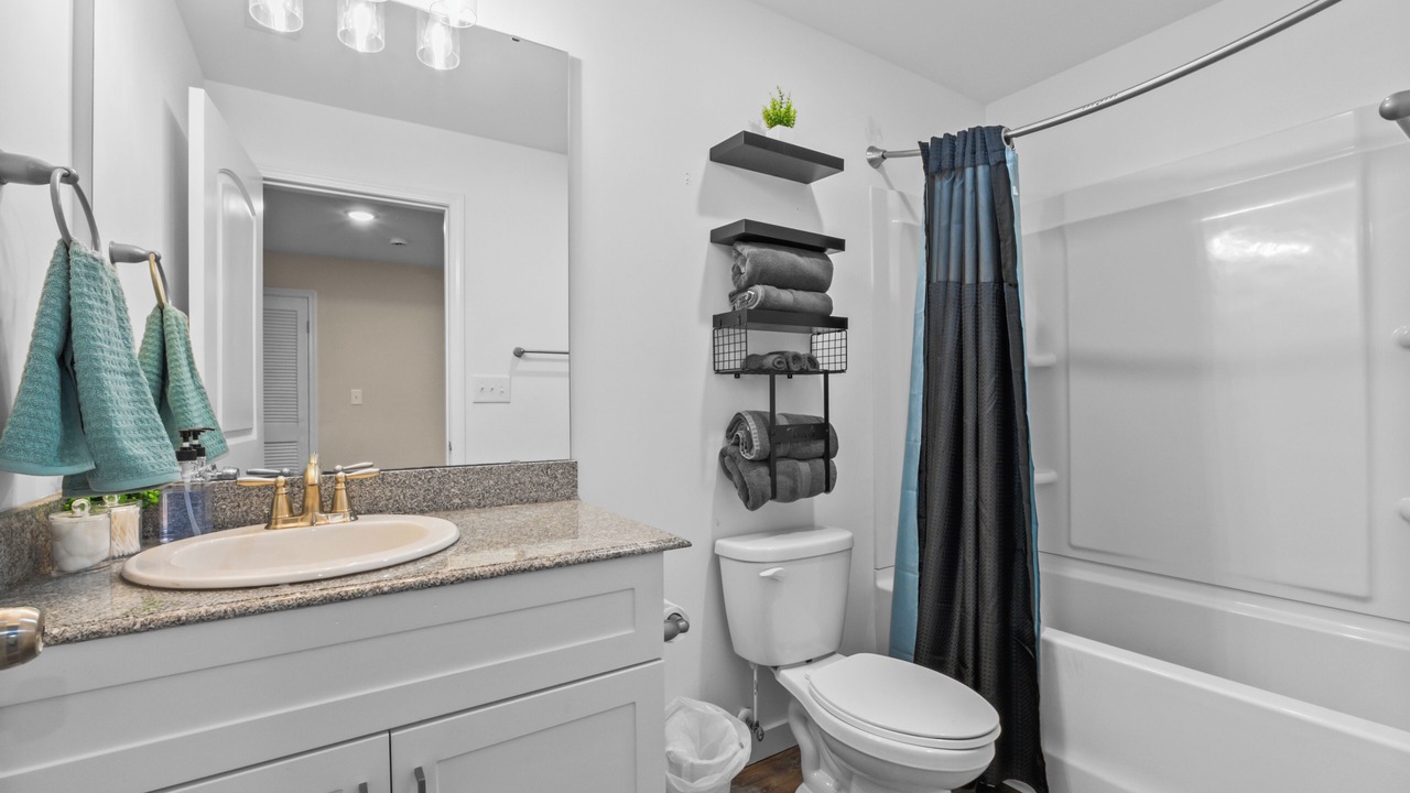 Photo of Bathroom in Ponderosa - Wingate