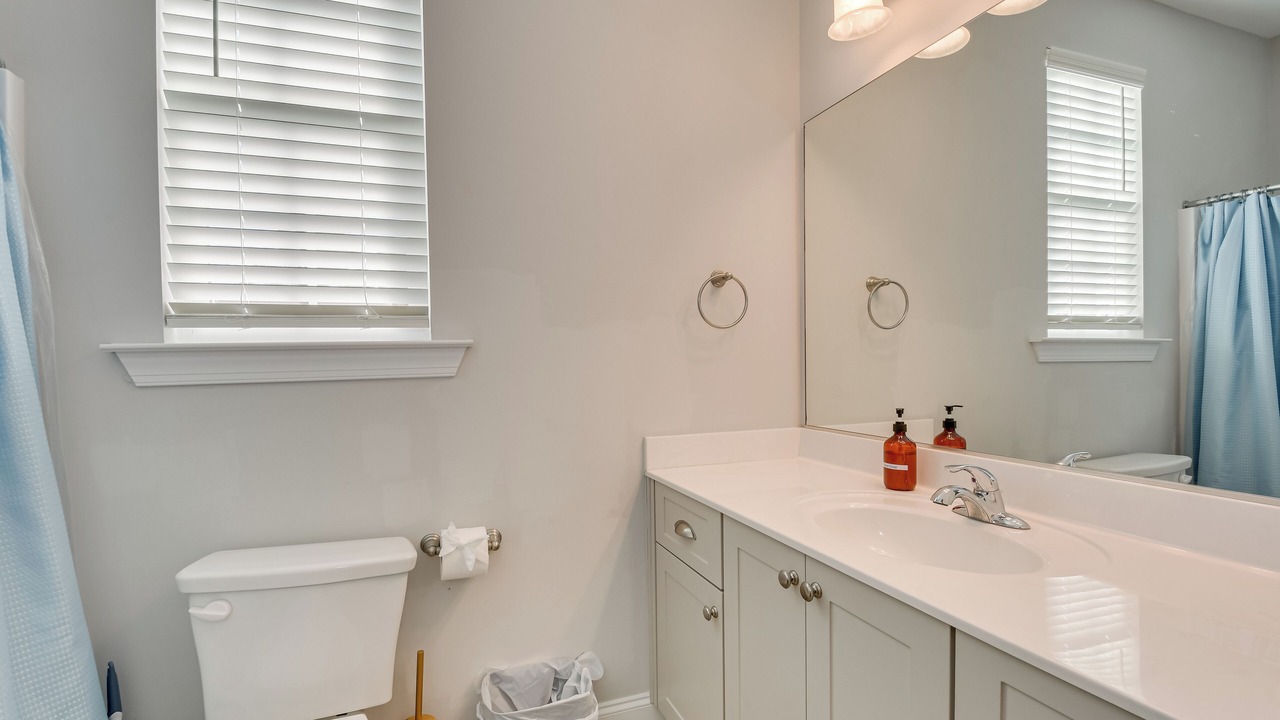 Photo of Bathroom in Canterbury Farms