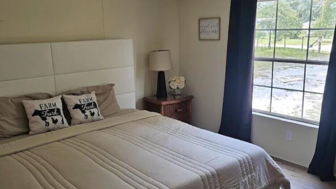 Photo of Bedroom in Middleburg