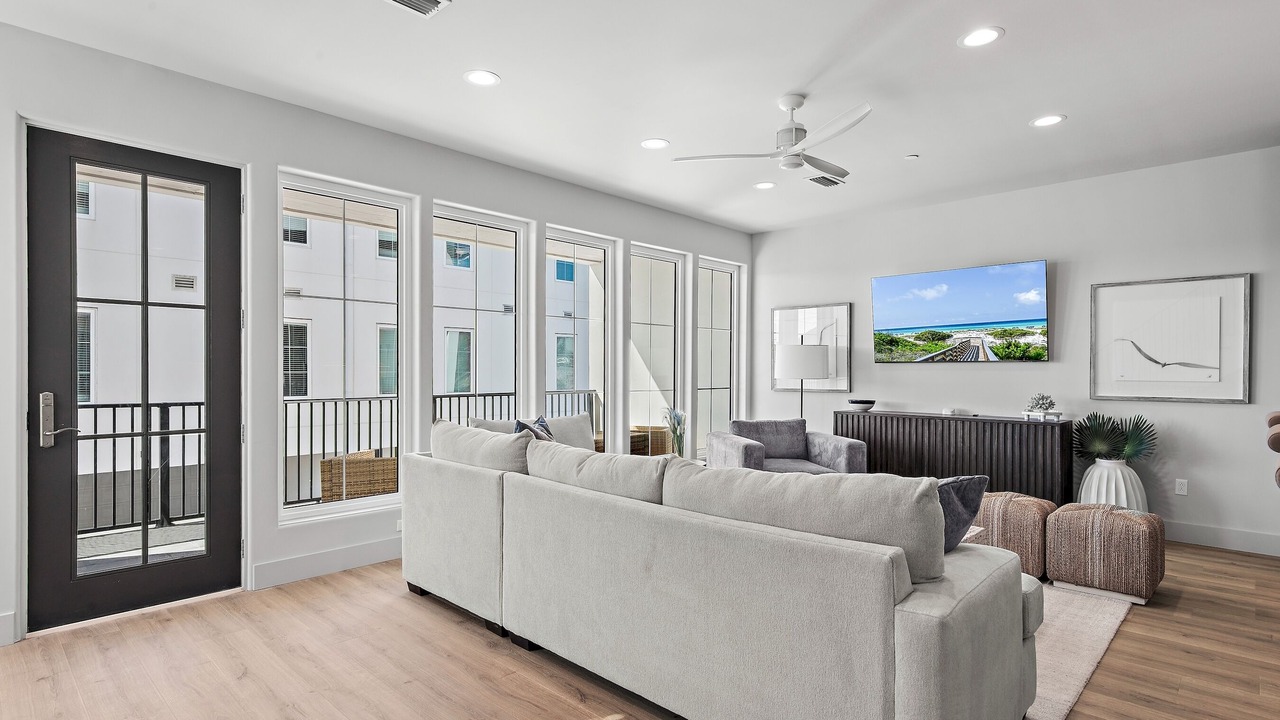 Photo of Livingroom in Laguna Beach