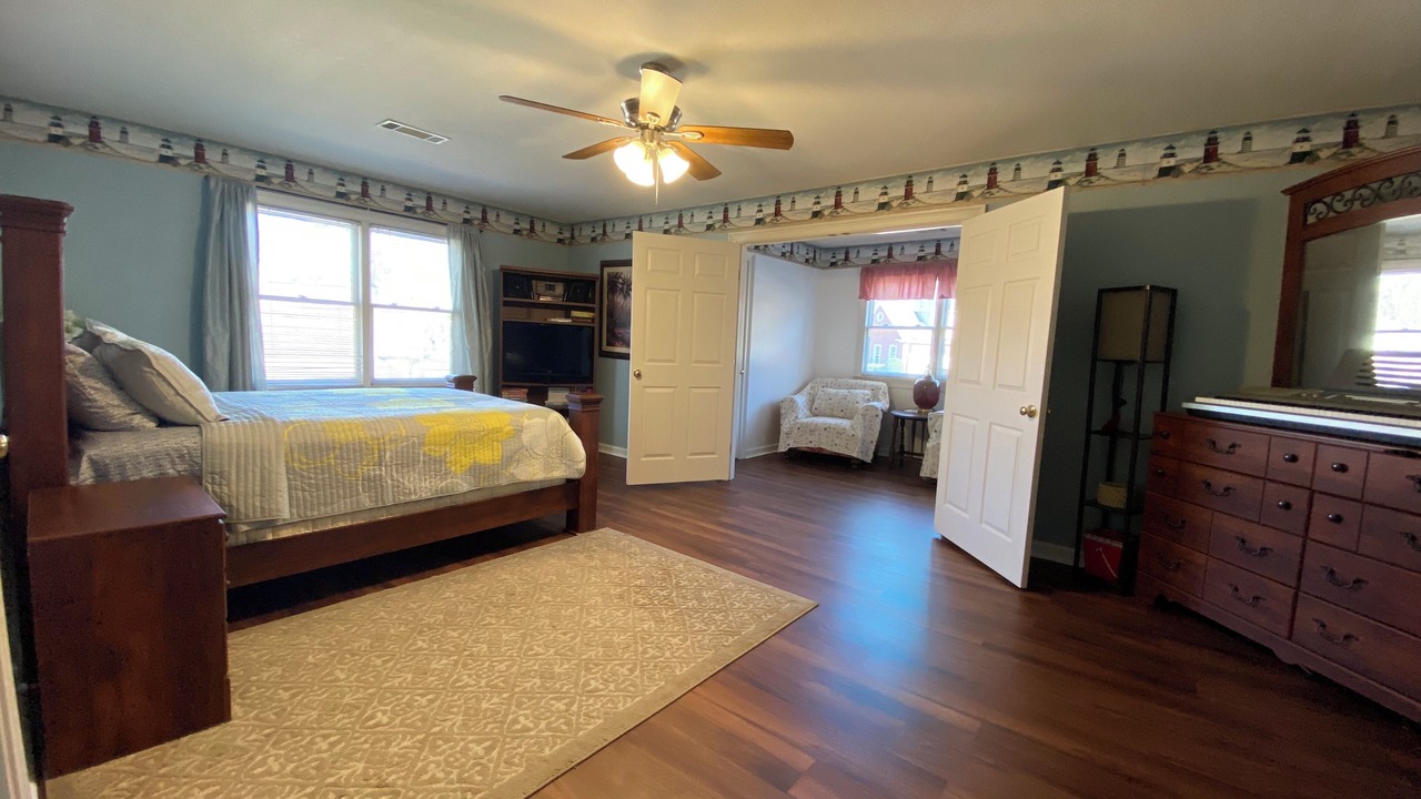 Photo of Bedroom in Martinez