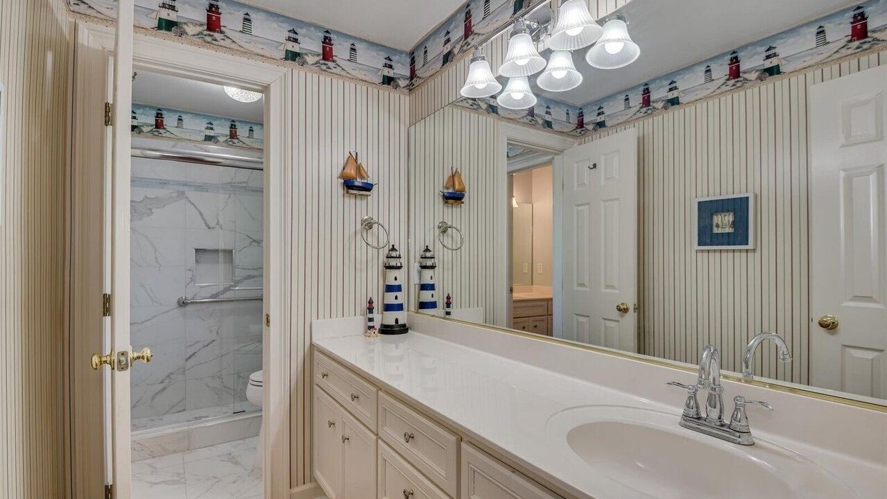 Photo of Bathroom in Martinez