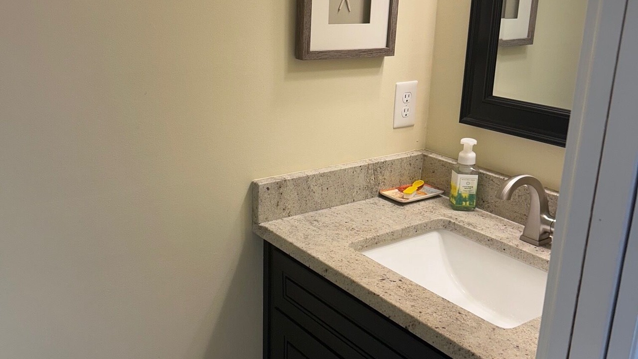 Photo of Bathroom in Wesley Chapel