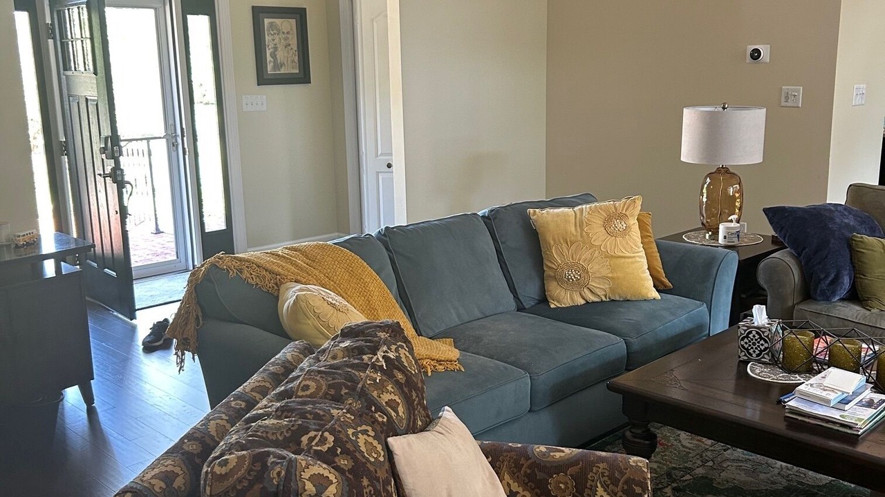 Photo of Livingroom in Wesley Chapel