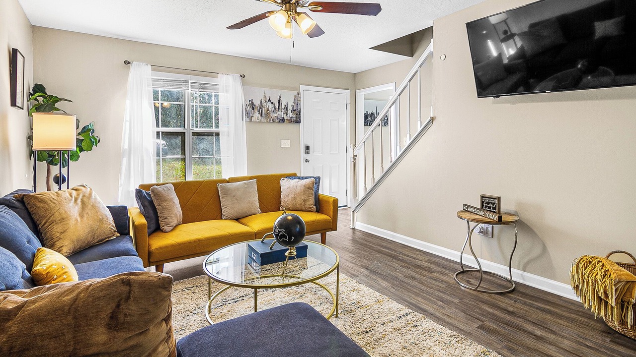 Photo of Livingroom in Church Street