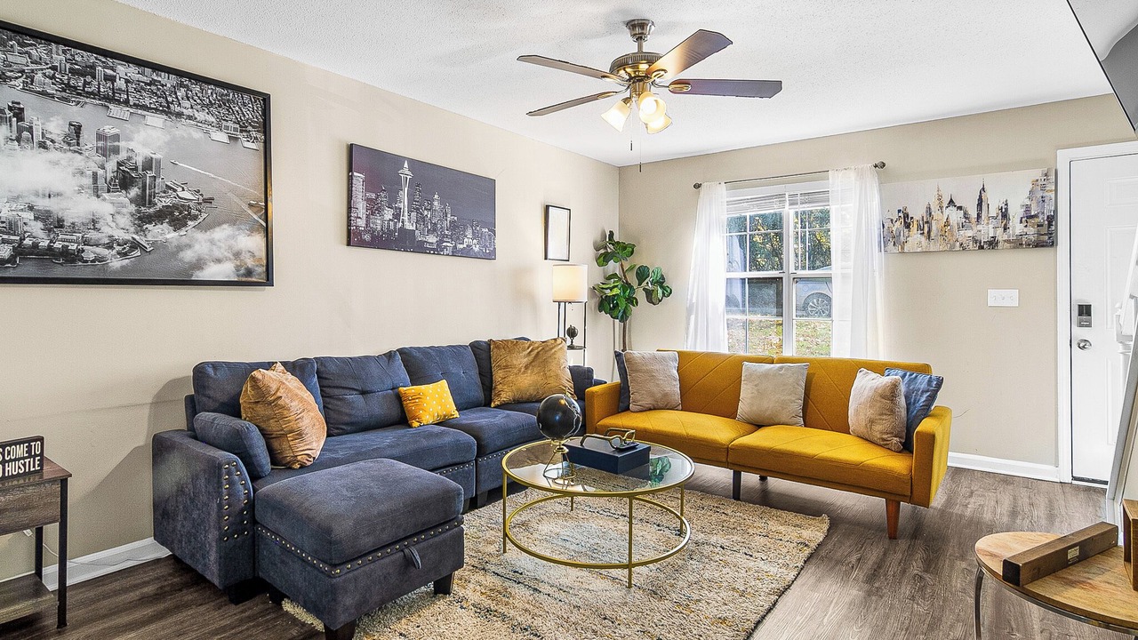 Photo of Livingroom in Church Street