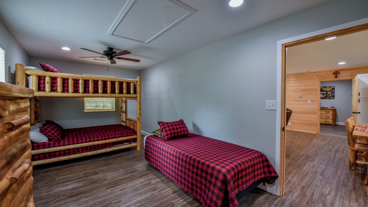 Photo of Bedroom in Goodsprings