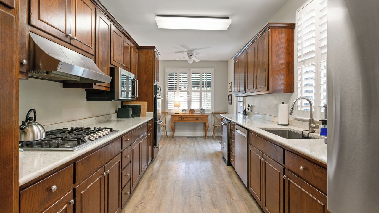 Photo of Others in Sea Island